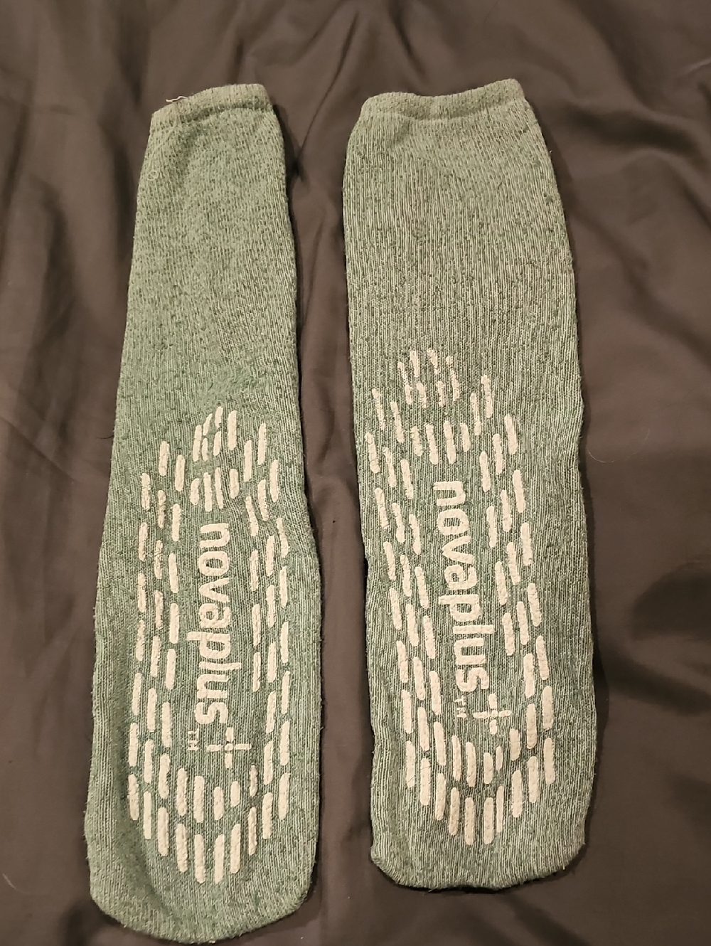 Novaplus + Grippy Socks Green Double Sided Medical